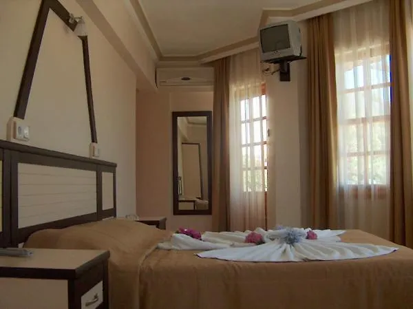 Ates Hotel Akyaka