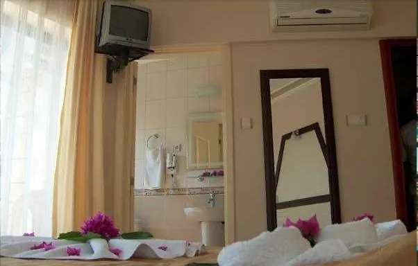 Ates Hotel Akyaka